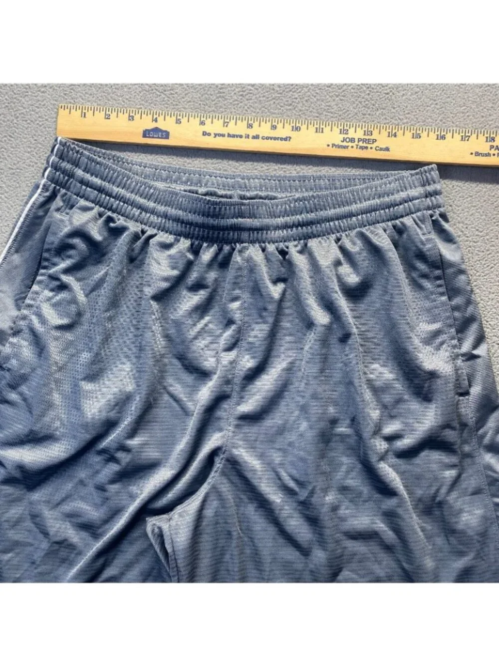 Nike Shorts Mens Medium Silver Training Workout Elastic Waist Work Size XL